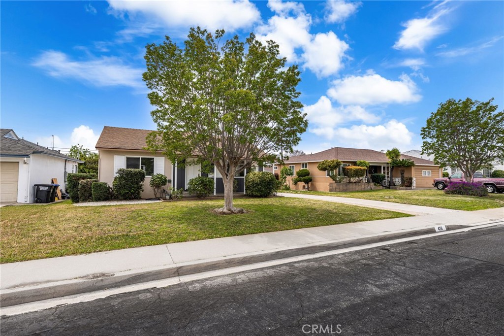 418 Elmgate Street W