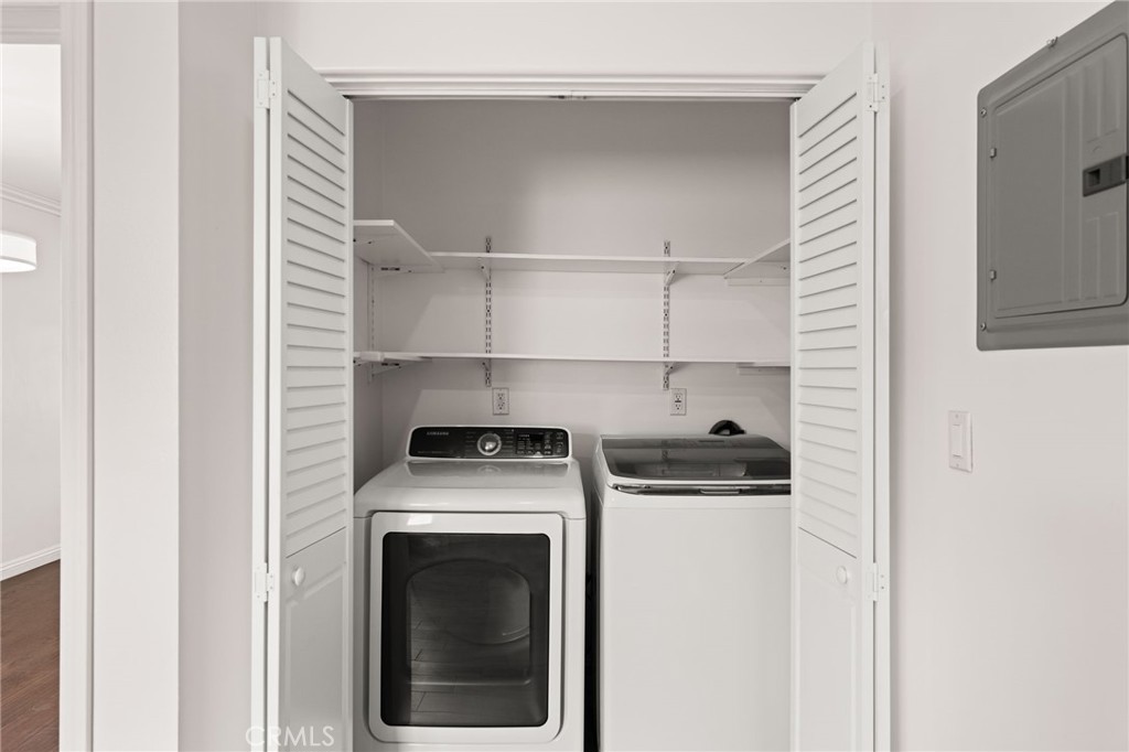 418 Elmgate Street W