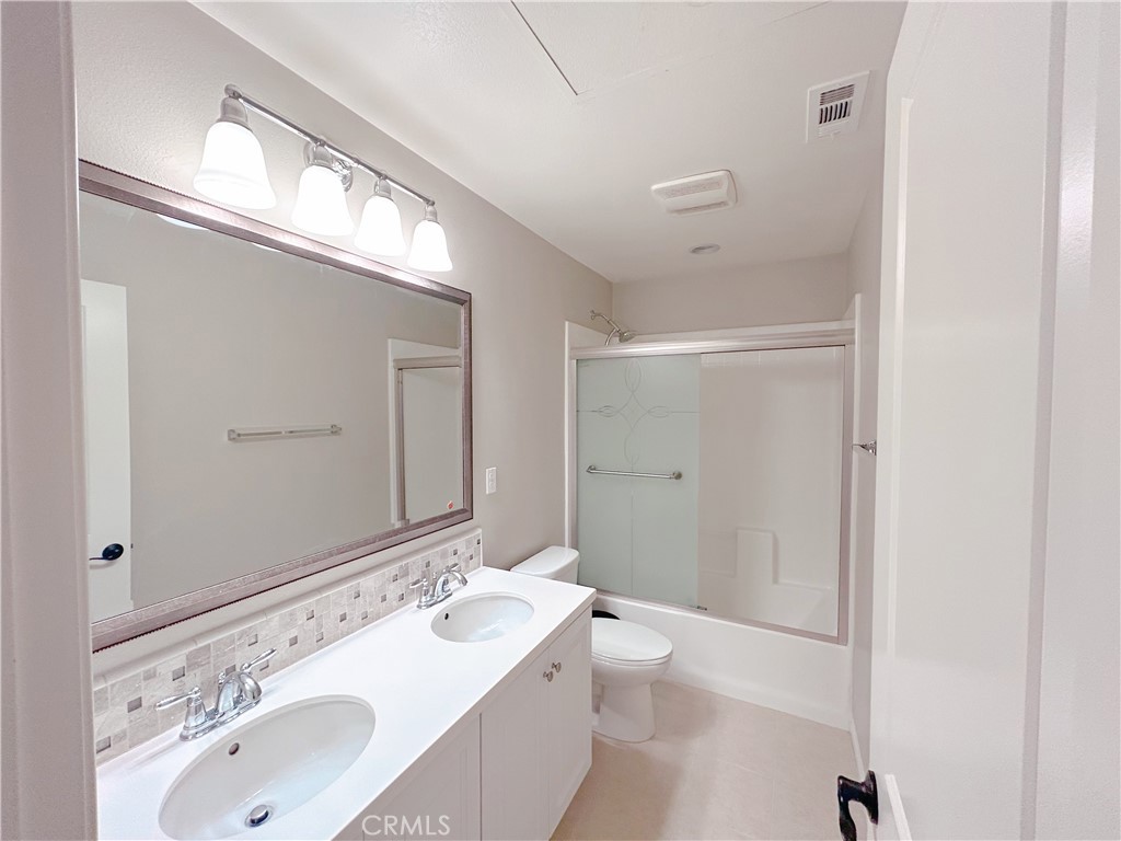 352 Golden Bear Lane