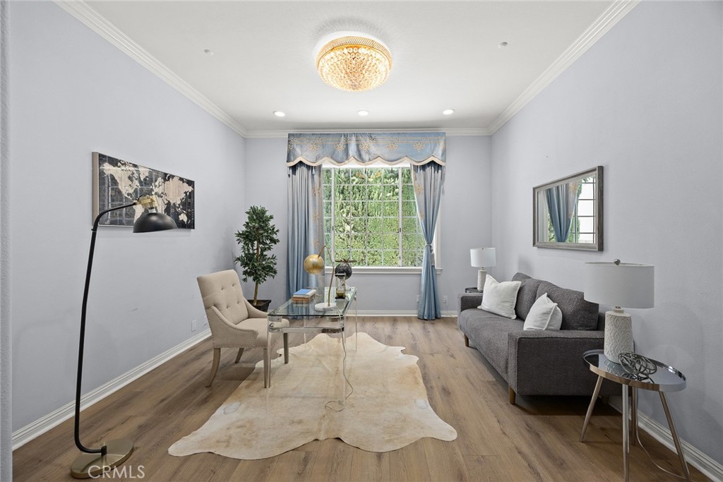 67 W Wistaria Avenue