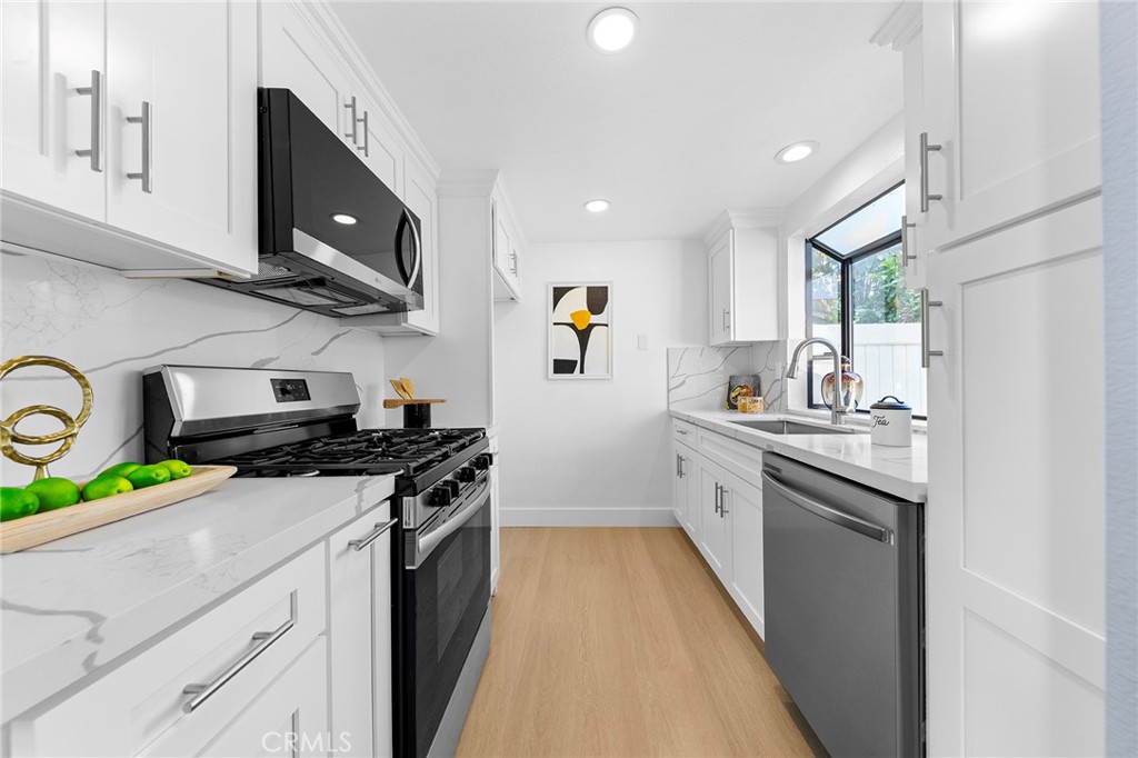 11636 Lambert Avenue 12