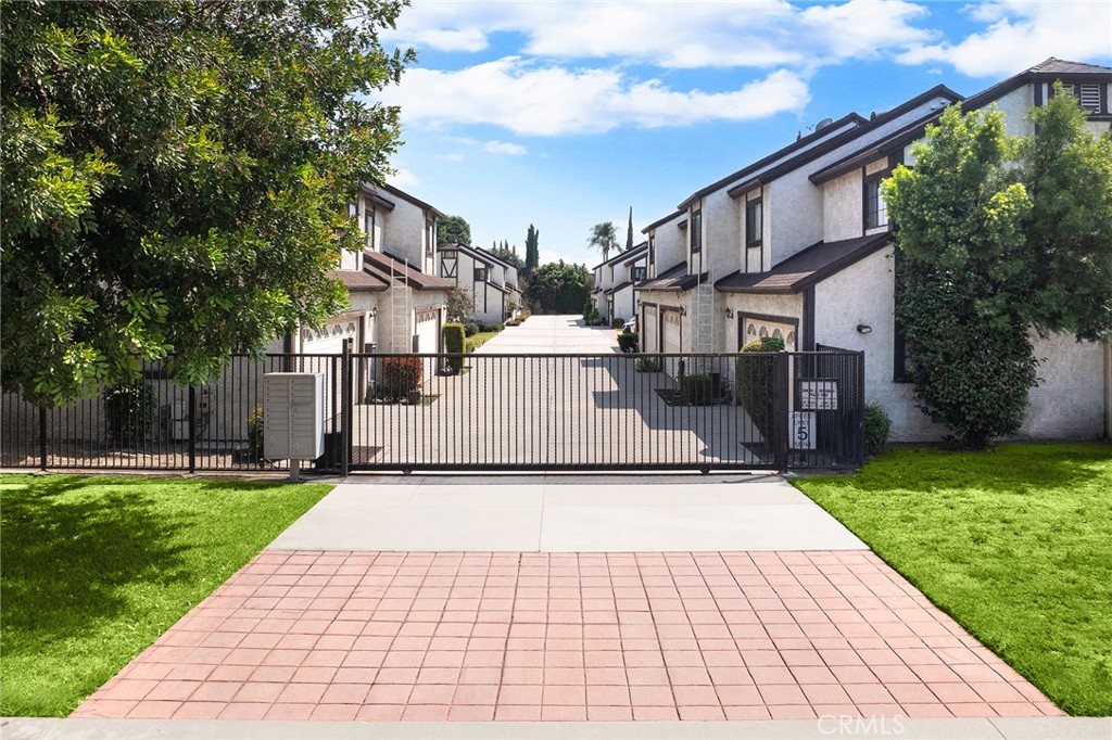 11636 Lambert Avenue 12