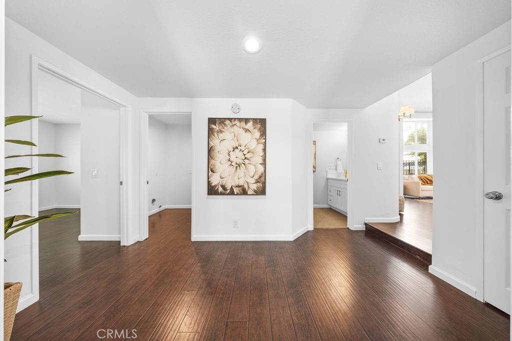 703 Calle Cumbre