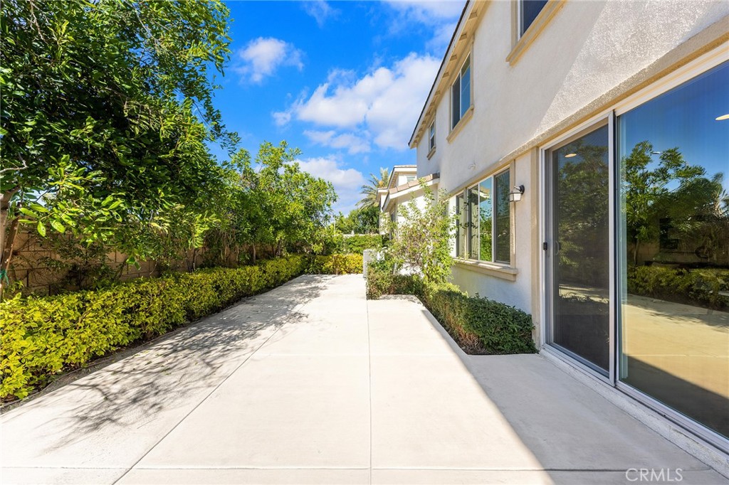 12918 Meridian Court