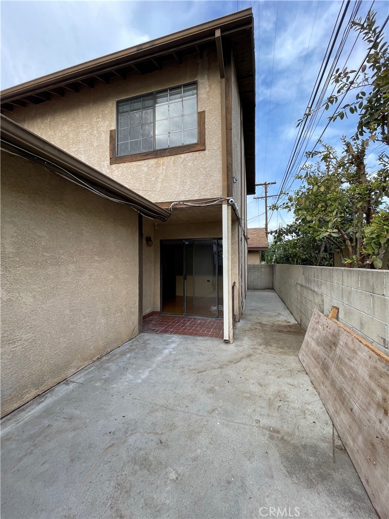 1510 S Curtis Avenue