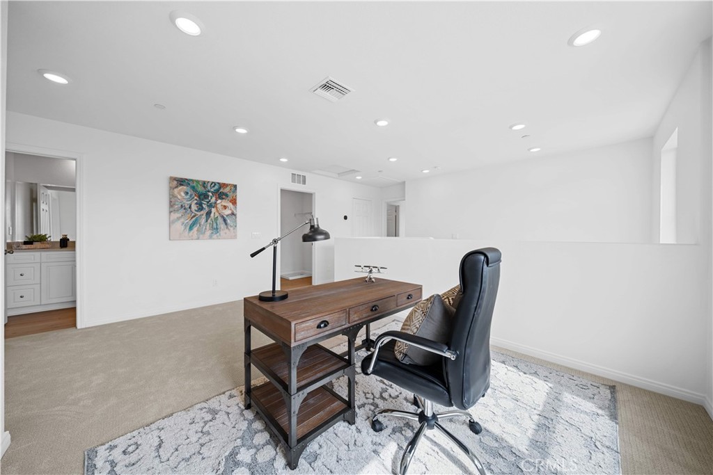 4214 s. Laguna Ave.