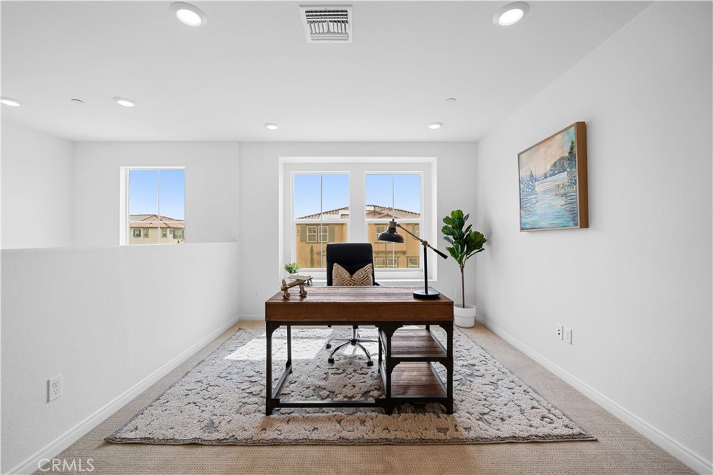 4214 s. Laguna Ave.