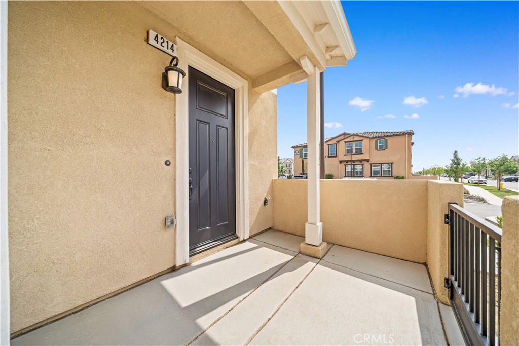 4214 s. Laguna Ave.