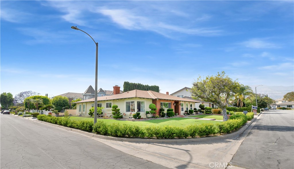 1931 El Sereno Ave