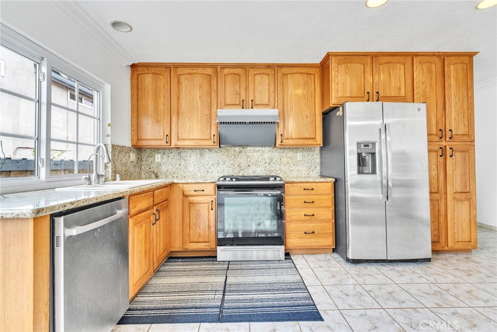 2071 Country Canyon Road