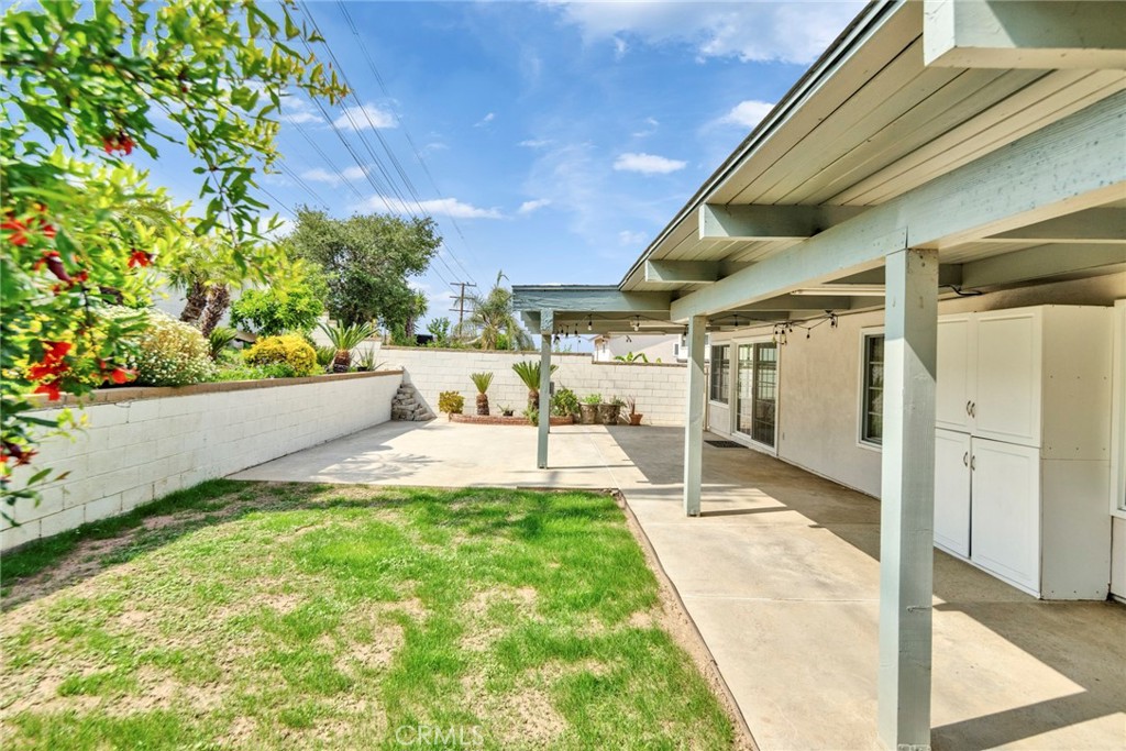 2071 Country Canyon Road