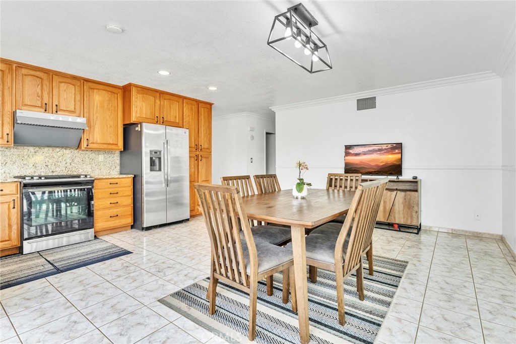 2071 Country Canyon Road
