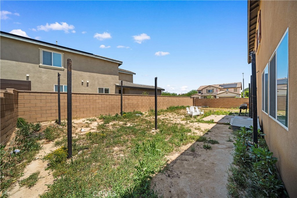 11877 Crossbill Way