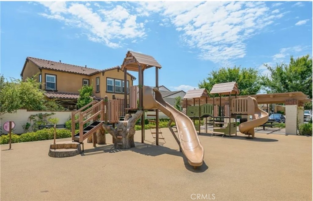3433 Villa Drive