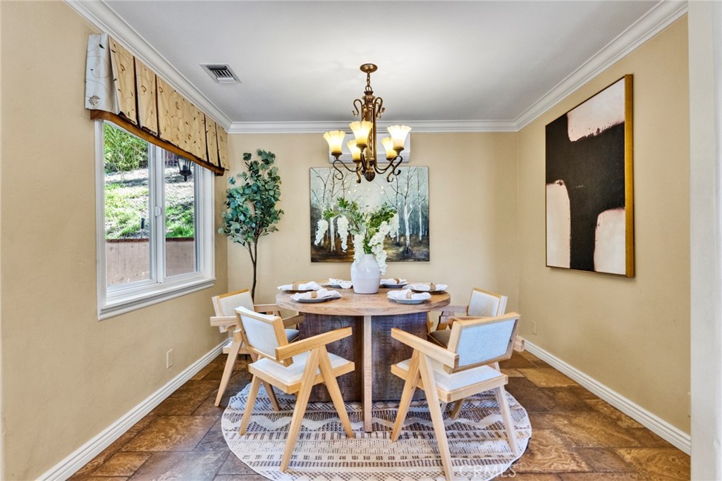762 Harwood Court