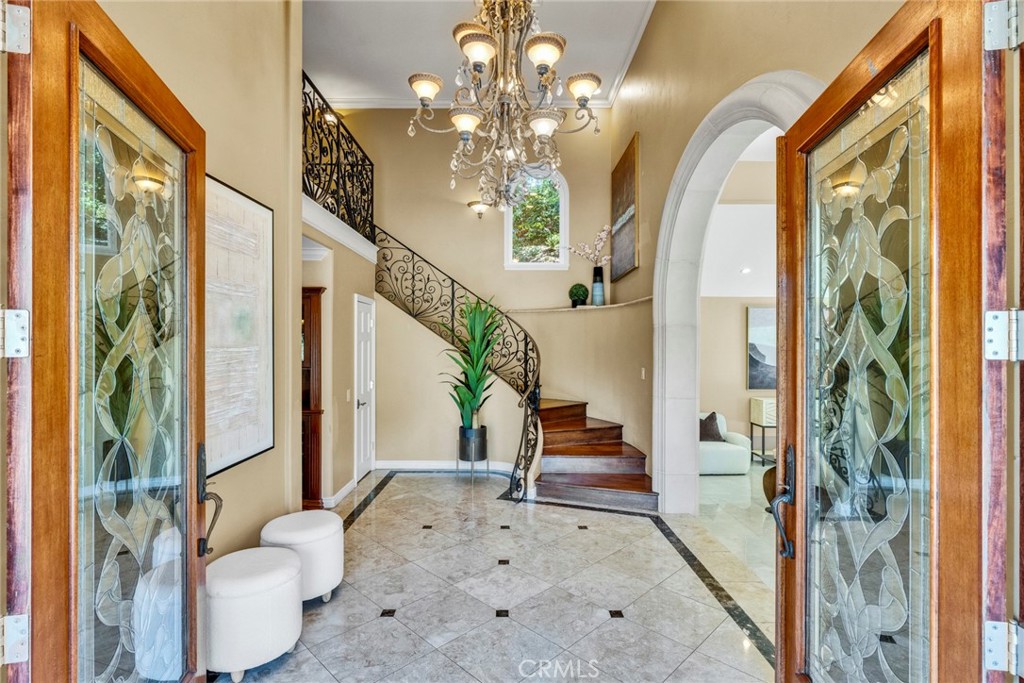 762 Harwood Court