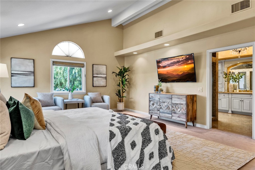 762 Harwood Court