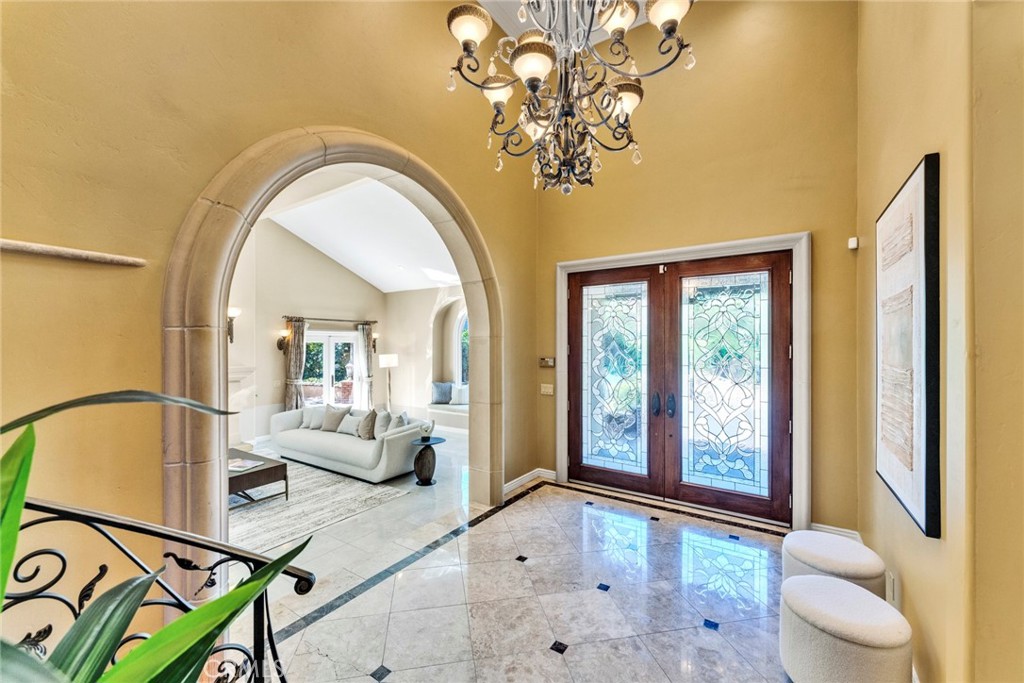 762 Harwood Court