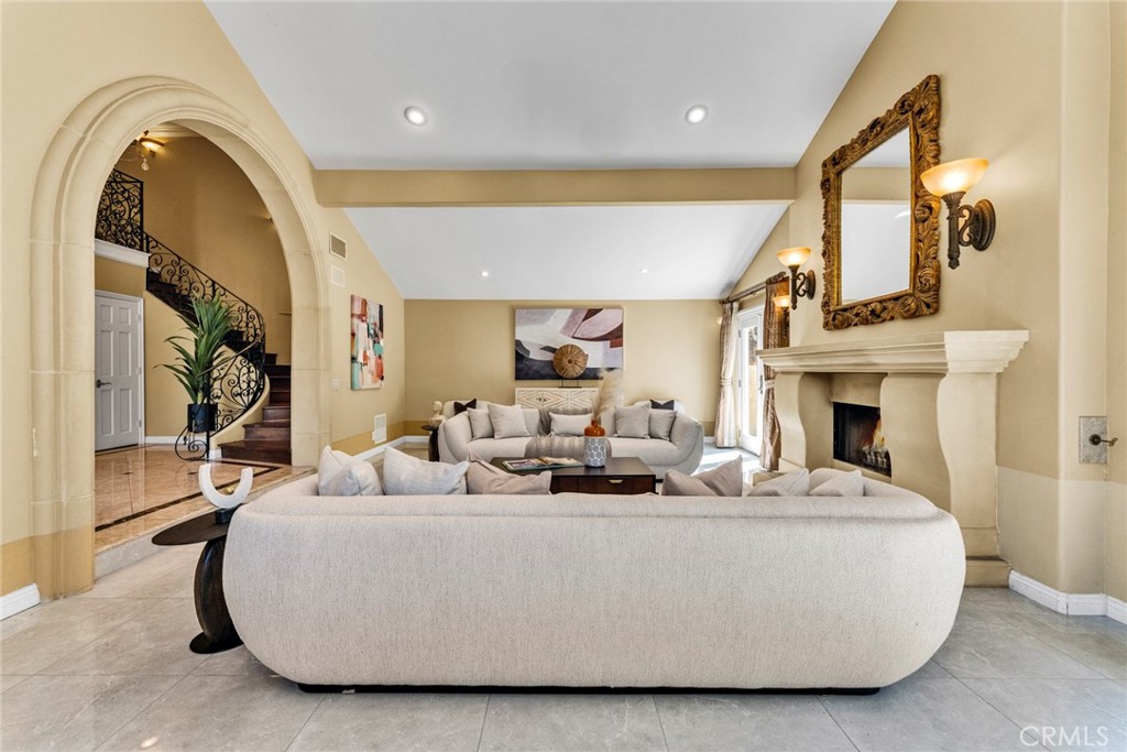 762 Harwood Court
