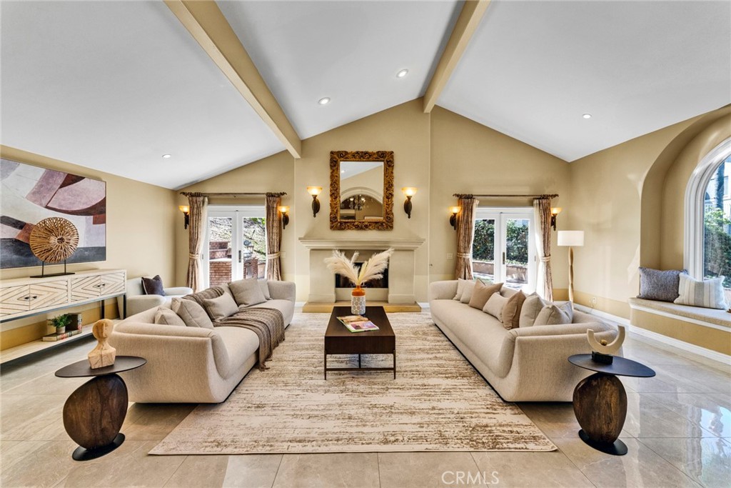 762 Harwood Court