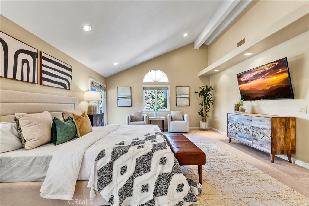 762 Harwood Court