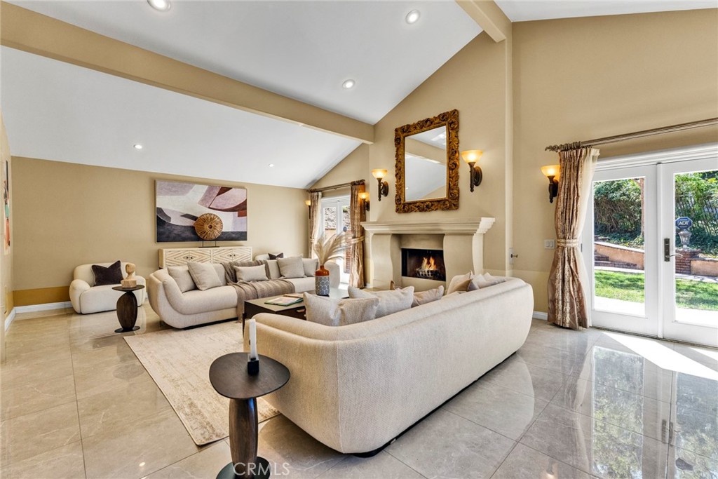 762 Harwood Court