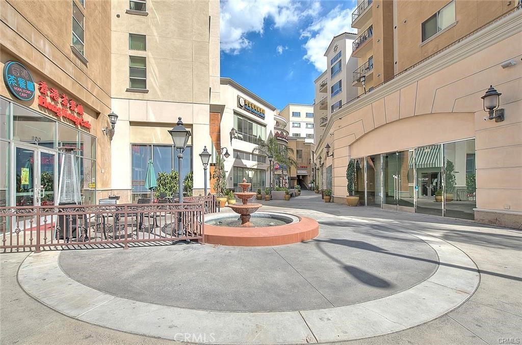 600 N Atlantic Boulevard 316