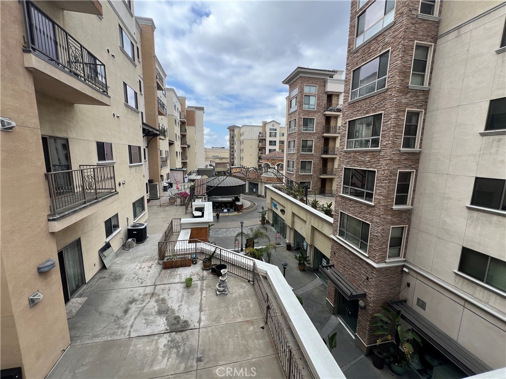 600 N Atlantic Boulevard 316