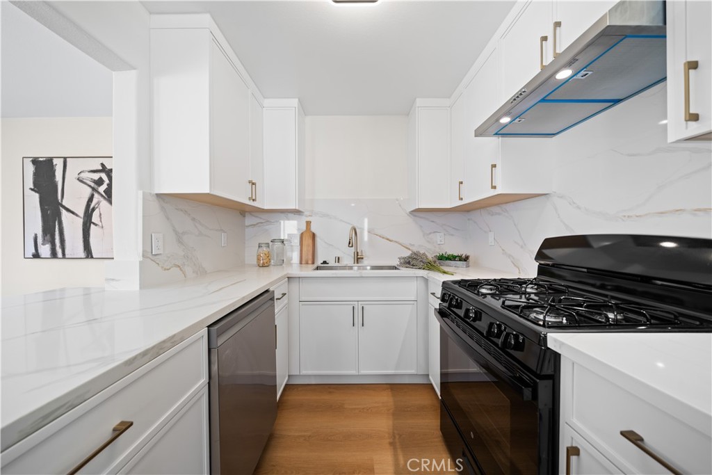 4431 W 138th Street B