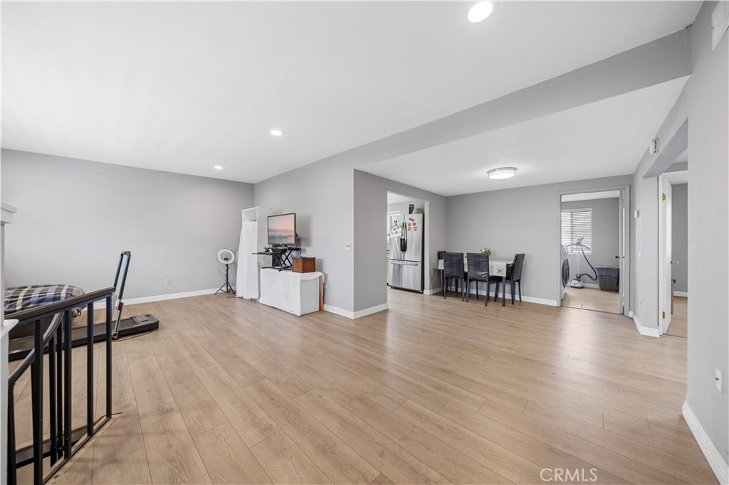 5223 Rosemead Boulevard F
