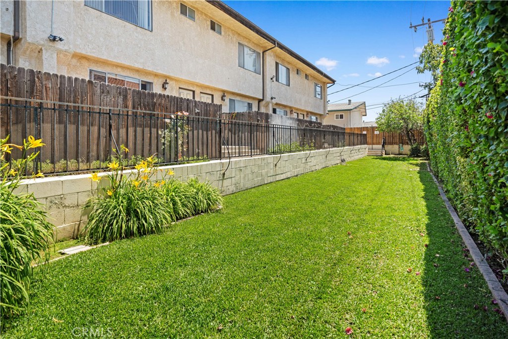 5223 Rosemead Boulevard F