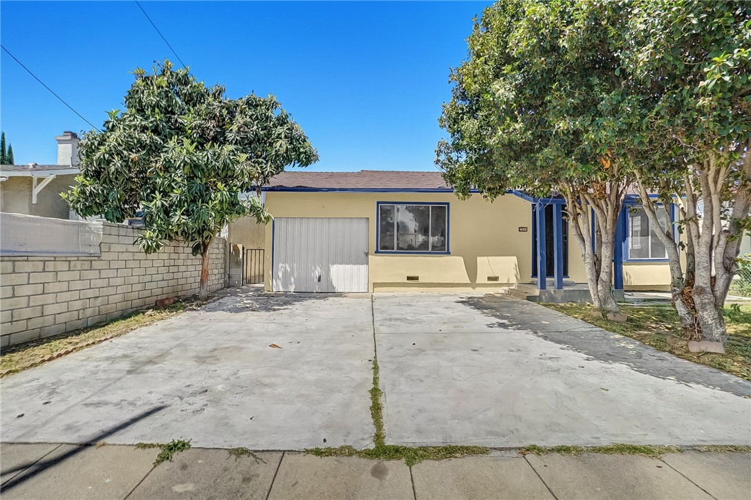 233 Russell Avenue