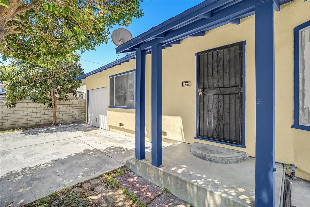 233 Russell Avenue