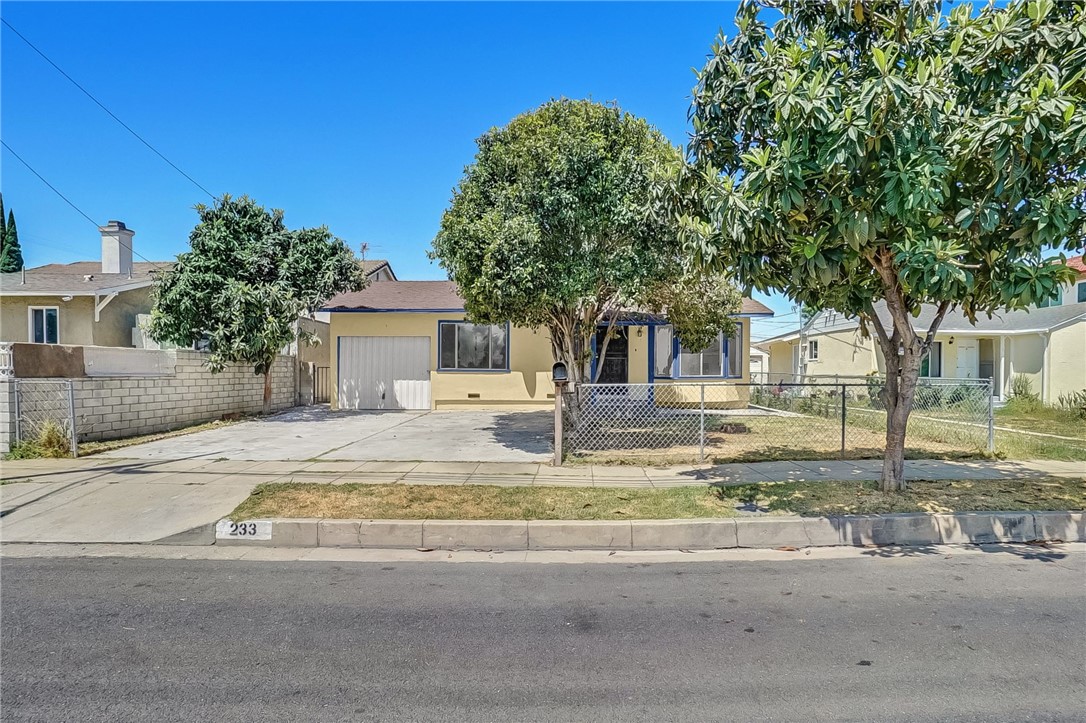233 Russell Avenue
