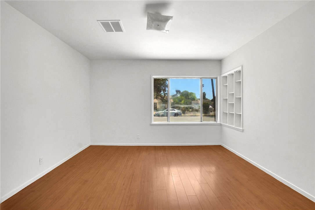 233 Russell Avenue