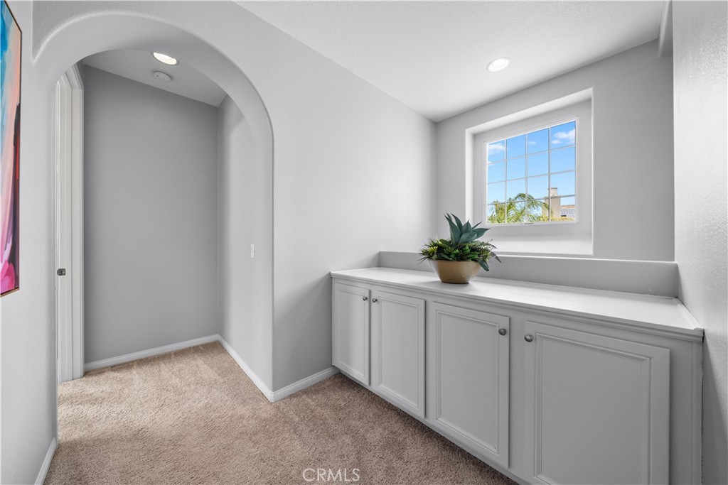46239 Lone Pine Drive