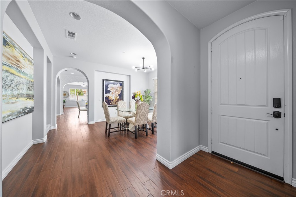 46239 Lone Pine Drive