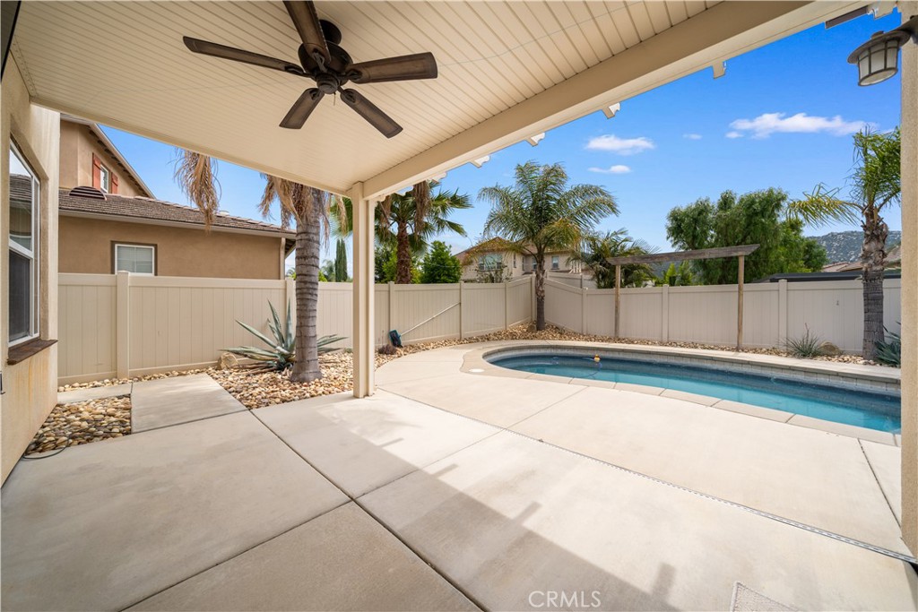 46239 Lone Pine Drive