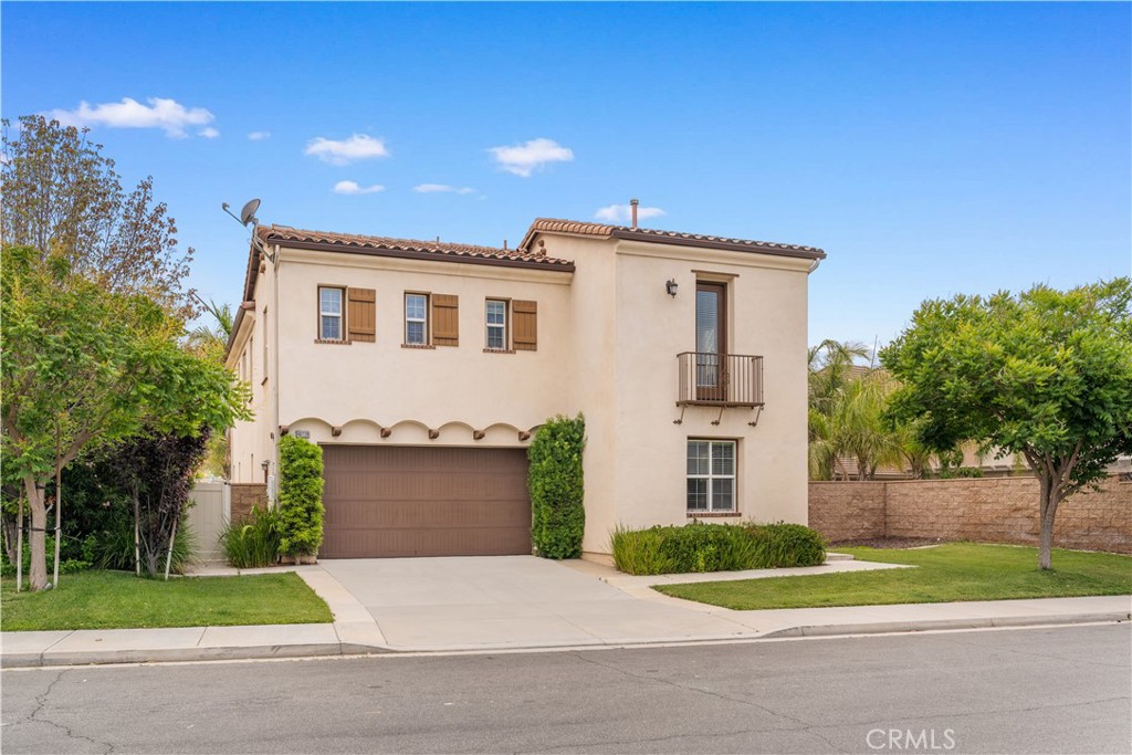 46239 Lone Pine Drive