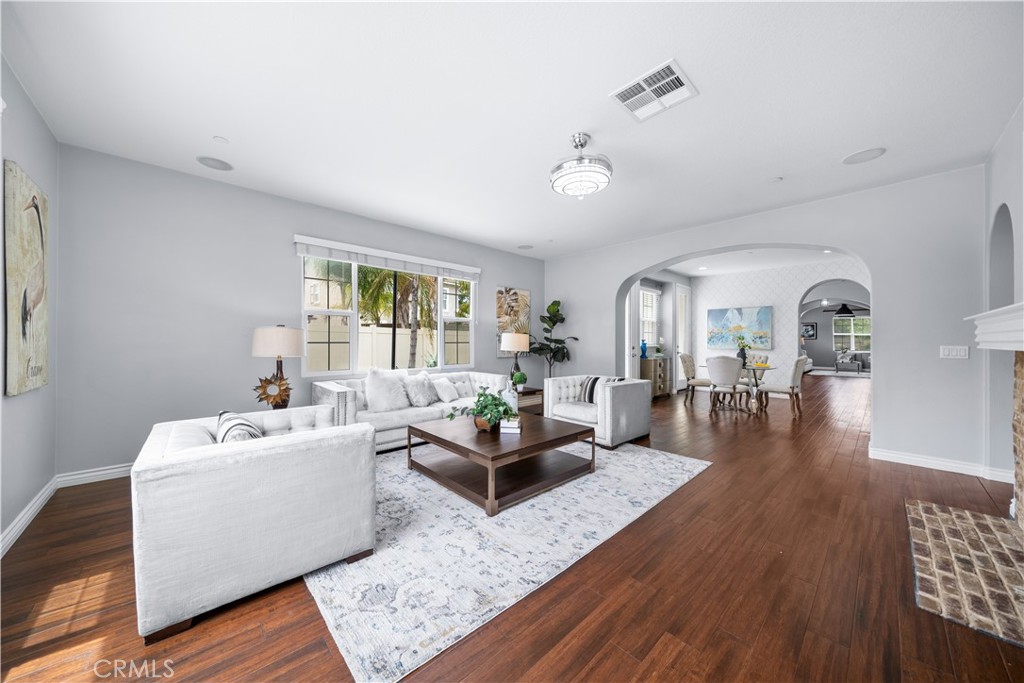 46239 Lone Pine Drive