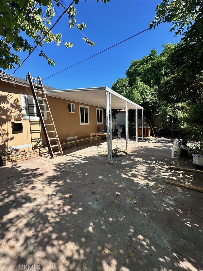 2707 Doreen Avenue