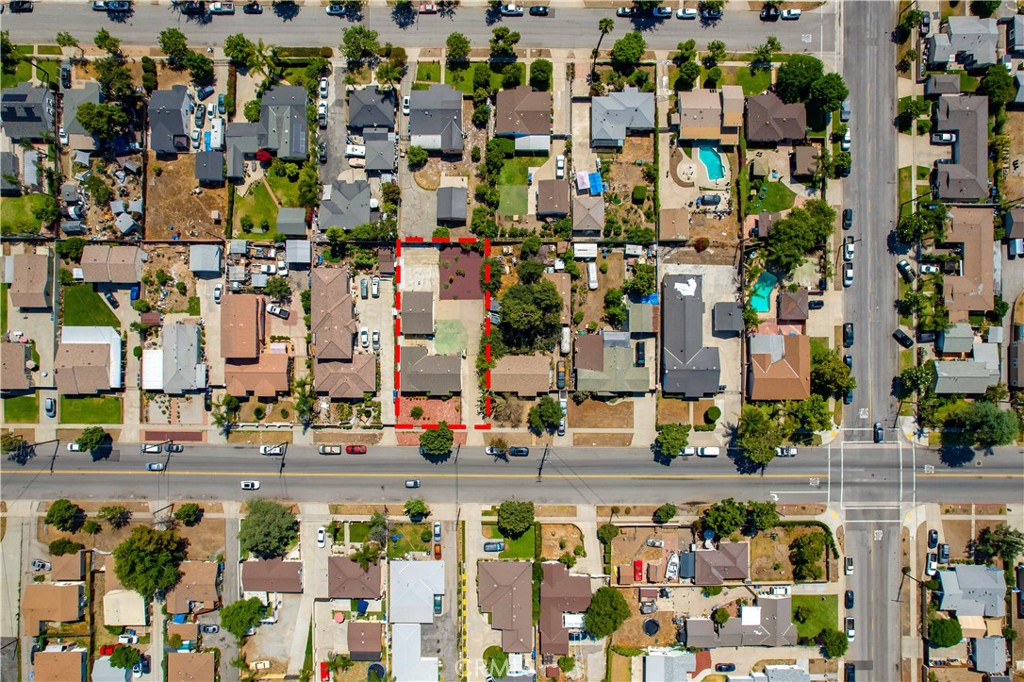 224 S Vernon Avenue