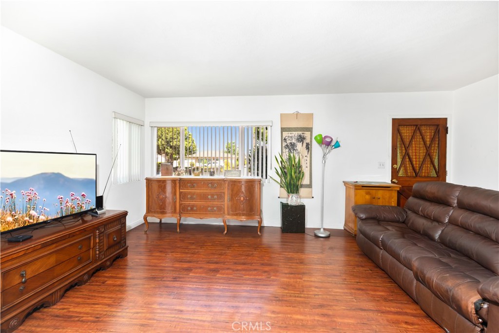 224 S Vernon Avenue
