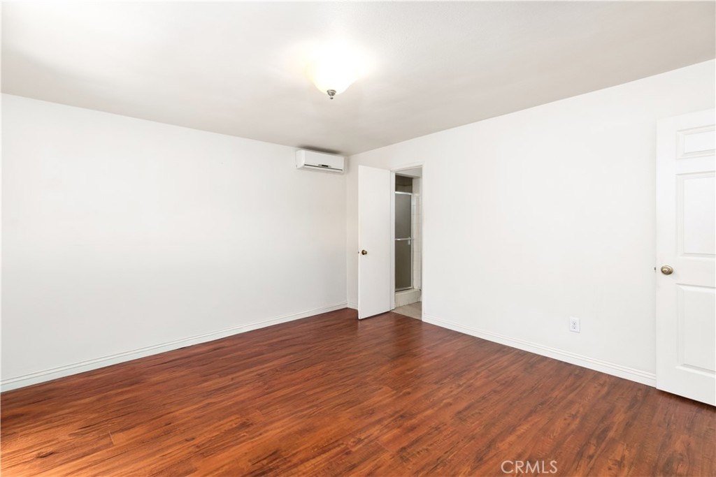 224 S Vernon Avenue