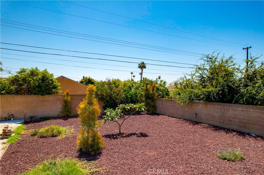 224 S Vernon Avenue