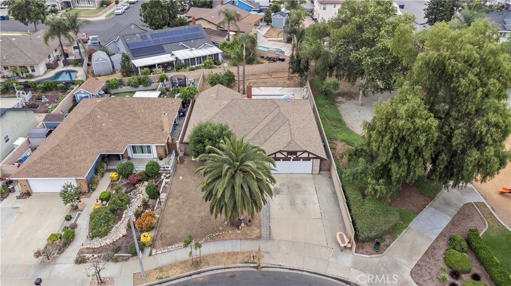 2919 S Caldwell Ave