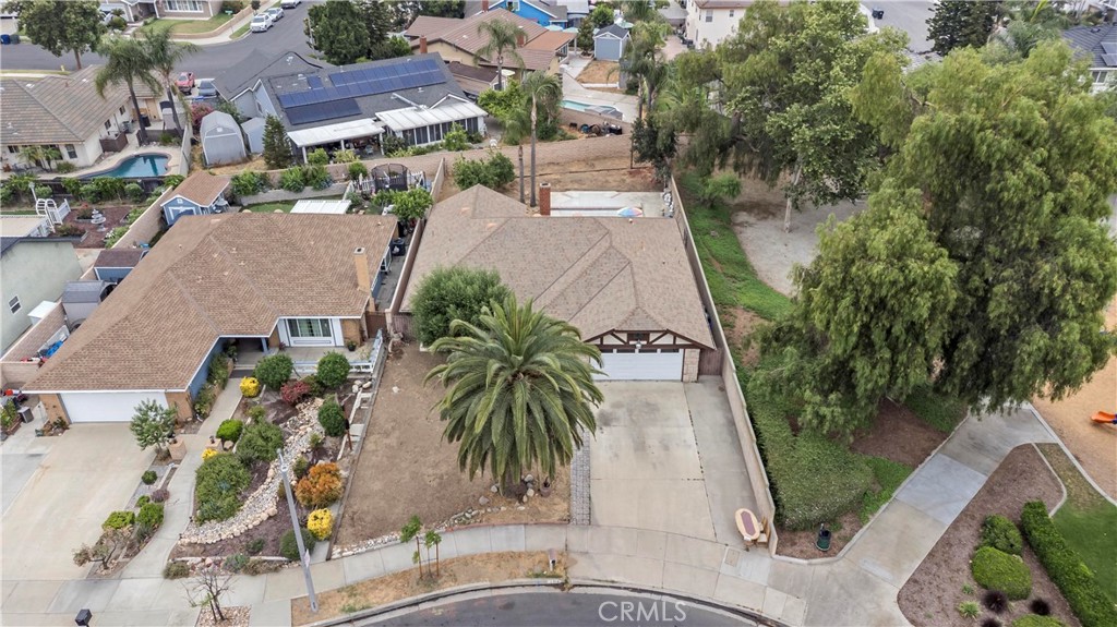 2919 S Caldwell Ave