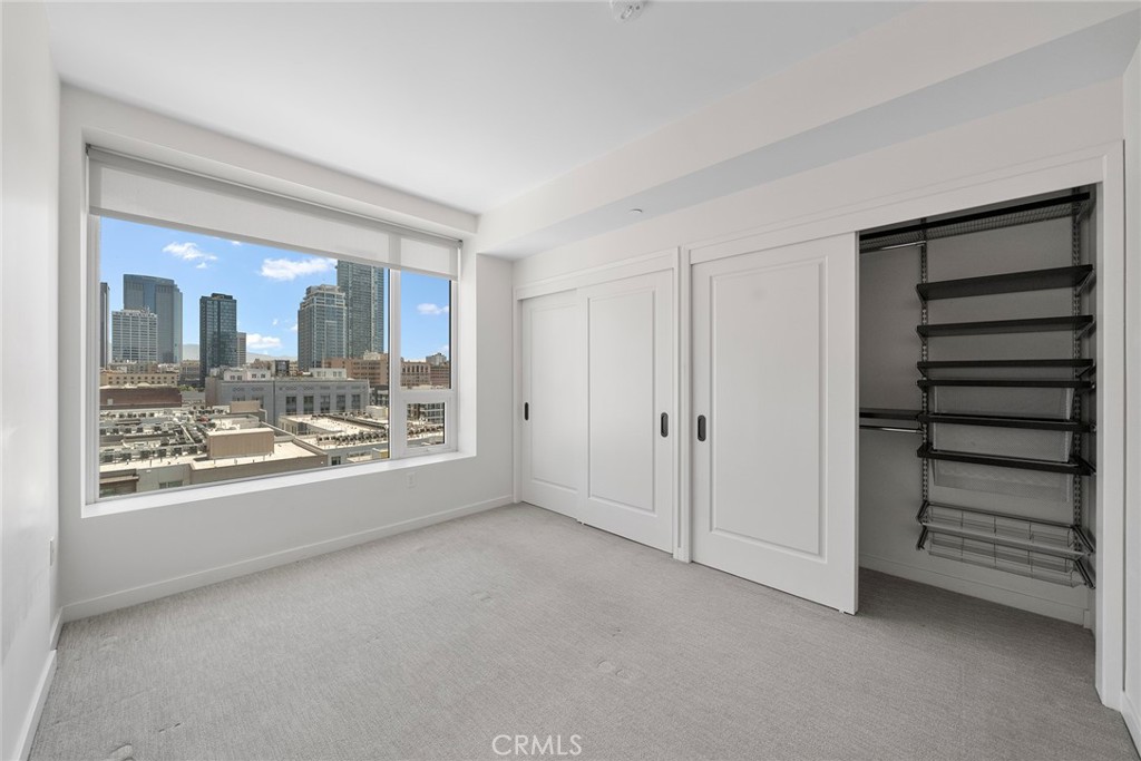 1050 S Grand Avenue 1208