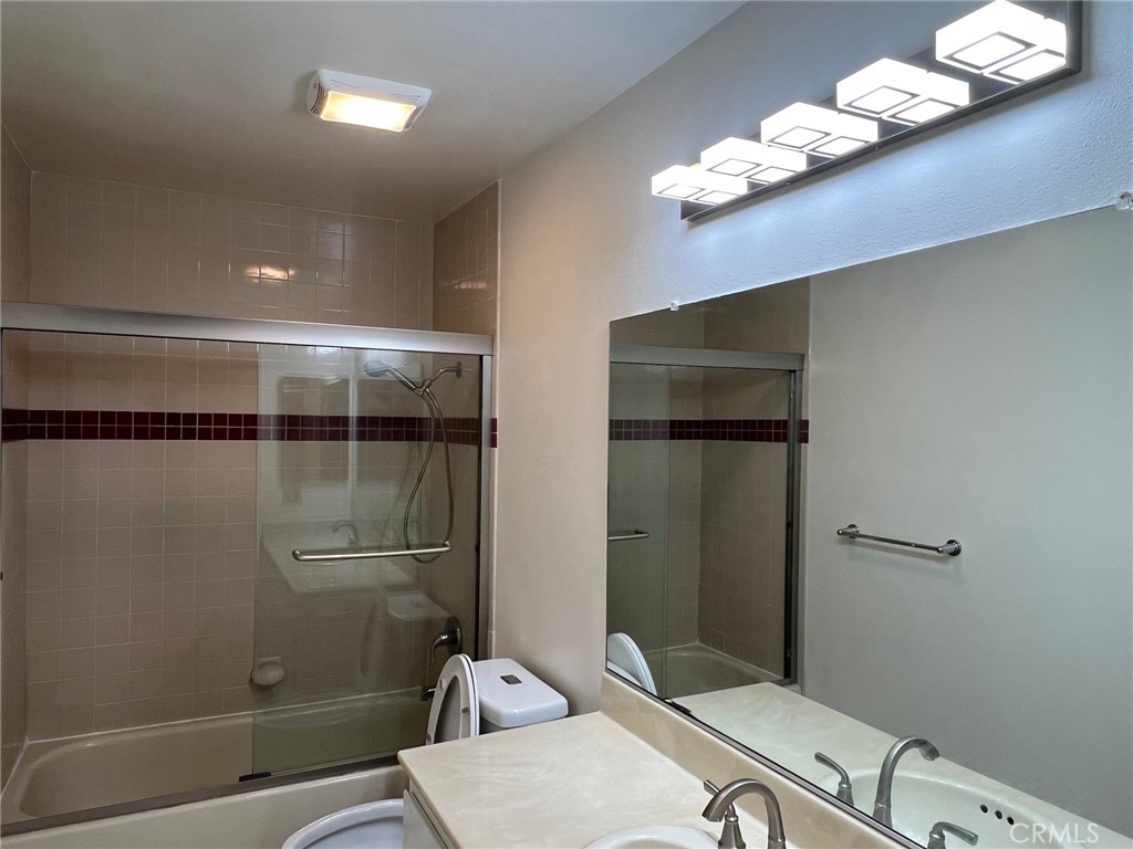 428 N Chapel Avenue B