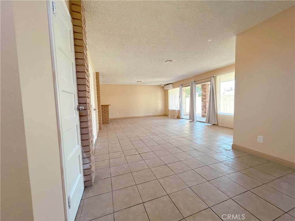 17065 Ivy ave